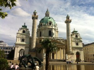 Die Karlskirche in Wien Die Karlskirche in Wien