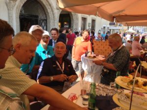 Sir Stirling Moss in Steyr.