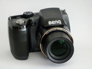 Eine preiswerte Bridgekamera: Die BenQ GH700 (Foto: nurido.eu)