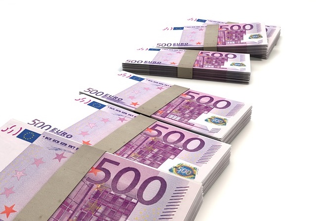 Erfahren Sie in diesem Artikel, wie Sie wirklich seriös viel Geld verdienen können. (Foto: Pixabay.com)