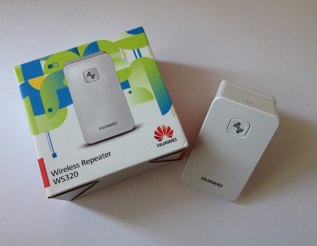 PraxisReview Der Huawei WS320 WirelessLAN Repeater im Test nurido.eu