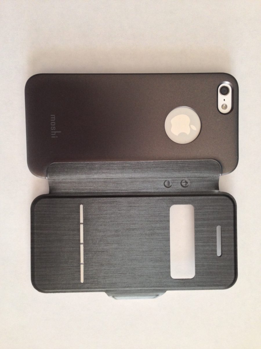 Das Moshi SenseCover für das iPhone 5 und 5S