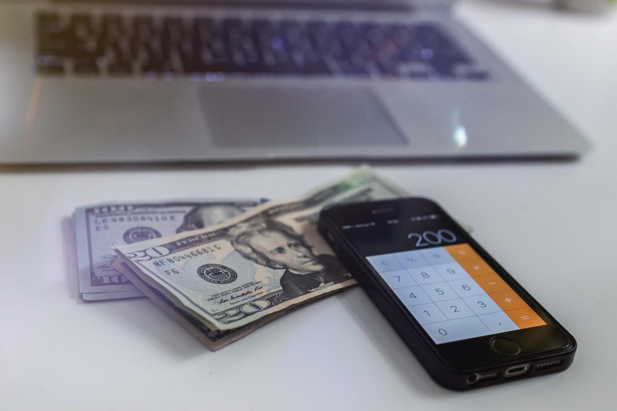 Lesen Sie, wie Sie im Internet Geld verdienen können. Schnell Geld verdienen online: 5900 EUR & mehr im Monat seriös & schnell verdienen! Per Internet zum Spitzenverdienst