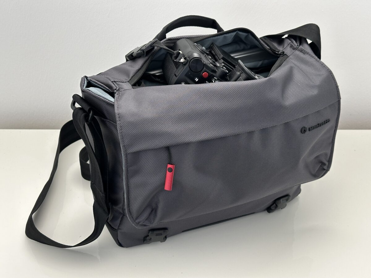 Die praktische Manfrotto Manhattan Speedy 10 Photo- & DSLR-Messengertasche im Test